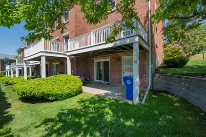 26 Breakwater Dr #26, Chelsea, MA 02150 - Photo 14