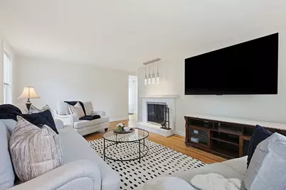 266 N Franklin St, Holbrook, MA 02343 - Photo 8