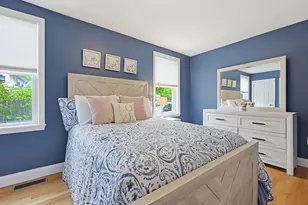 266 N Franklin St, Holbrook, MA 02343 - Photo 14
