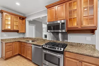 125 Park St #4, Brookline, MA 02446 - Photo 8