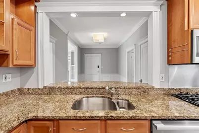 125 Park St #4, Brookline, MA 02446 - Photo 16