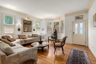 70 Victoria St, Somerville, MA 02144 - Photo 4