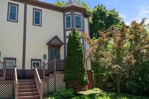 70 Victoria St, Somerville, MA 02144 - Photo 2