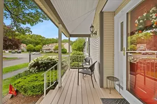 8 Willow Pond Dr, Rockland, MA 02370 - Photo 2