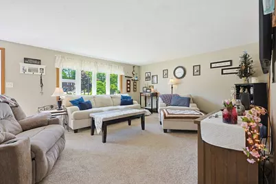 3 Highcrest Park #3, Webster, MA 01570 - Photo 6