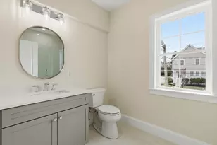 11 Washington St, Ipswich, MA 01938 - Photo 10