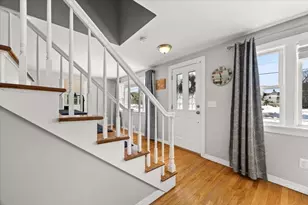 46R Avon St, Taunton, MA 02780 - Photo 12