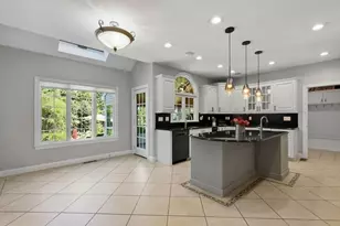 21 Coach Rd, North Attleboro, MA 02760 - Photo 6