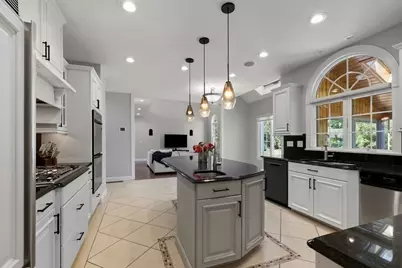 21 Coach Road, North Attleboro, MA 02760 - Photo 4