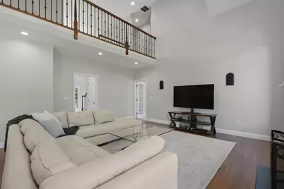 21 Coach Road, North Attleboro, MA 02760 - Photo 4