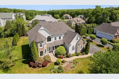 21 Coach Road, North Attleboro, MA 02760 - Photo 2