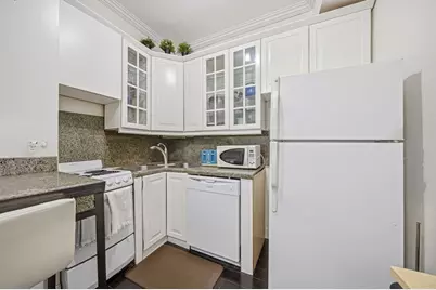21 Beacon St #4G, Boston, MA 02108 - Photo 12
