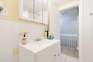 17 Golden, Medford, MA 02155 - Photo 16