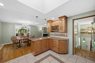 10 Blueberry Ln, Sturbridge, MA 01566 - Photo 12