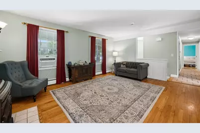 10 Blueberry Ln, Sturbridge, MA 01566 - Photo 6