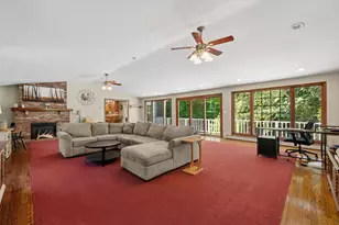 10 Blueberry Ln, Sturbridge, MA 01566 - Photo 14