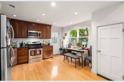 6-8 Campbell Park, Somerville, MA 02144 - Photo 6