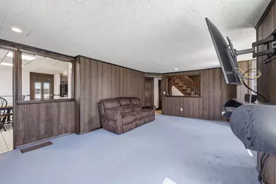 585 Armory St, Springfield, MA 01104 - Photo 6