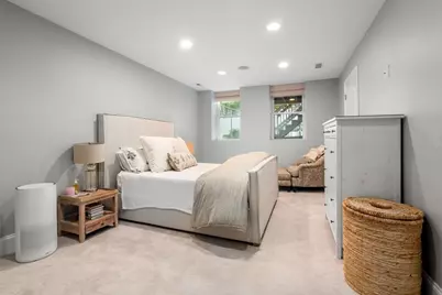 5 Flint Pl #1, Boston, MA 02127 - Photo 8