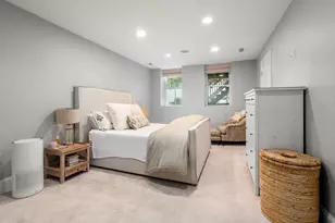 5 Flint Pl, Boston, MA 02127 - Photo 8