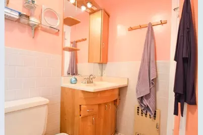 22 Cresthill Rd #22, Boston, MA 02135 - Photo 8