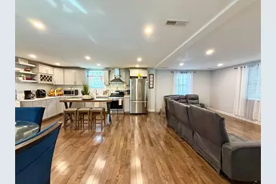 394 Western Ave, Lynn, MA 01904 - Photo 4