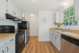 276 Central St, Milford, MA 01757 - Photo 4