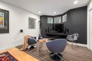 70 Victoria St, Somerville, MA 02144 - Photo 18