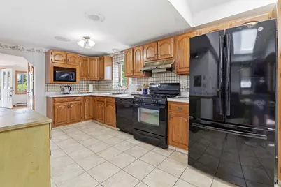 7 Swift Ave, Wareham, MA 02571 - Photo 6