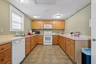 7 Blossom Tree Dr, Shrewsbury, MA 01545 - Photo 32