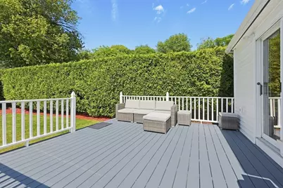 8 Woodbury Ave, Saugus, MA 01906 - Photo 30