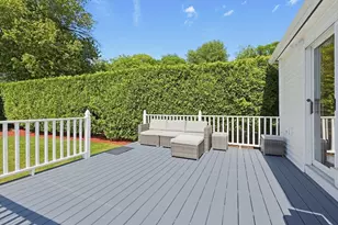 8 Woodbury Ave, Saugus, MA 01906 - Photo 30