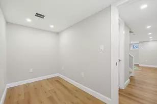 8 Woodbury Ave, Saugus, MA 01906 - Photo 28
