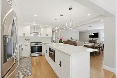 8 Woodbury Ave, Saugus, MA 01906 - Photo 10