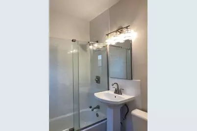 112 Blaisdell St #2, Haverhill, MA 01830 - Photo 4