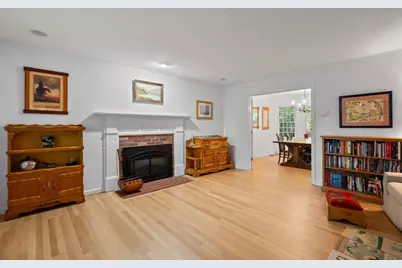 8 Friendship Ln, Bourne, MA 02532 - Photo 12