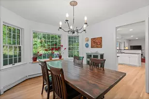 8 Friendship Ln, Bourne, MA 02532 - Photo 10