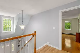 8 Friendship Ln, Bourne, MA 02532 - Photo 14