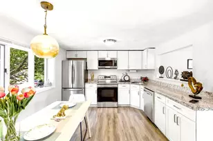 65 Washington St, Malden, MA 02148 - Photo 2