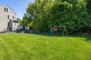46 Howland St, Needham, MA 02492 - Photo 18
