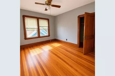 37 Shawmut St, Fall River, MA 02720 - Photo 12
