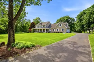 27 Steepleview Dr, Hampden, MA 01036 - Photo 2