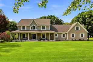 27 Steepleview Dr, Hampden, MA 01036 - Photo 1