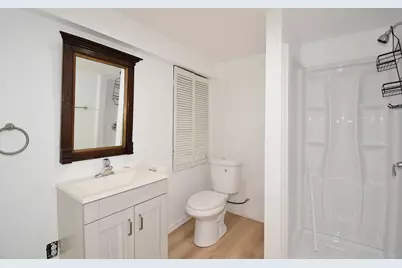 22 Hunting Ln, Agawam, MA 01001 - Photo 38