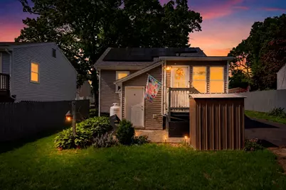 43 Agnes St, Springfield, MA 01118 - Photo 4