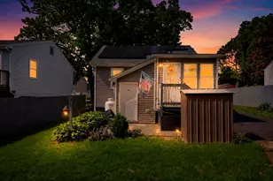 43 Agnes St, Springfield, MA 01118 - Photo 4