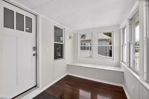 79 Kaveney St, Chicopee, MA 01020 - Photo 2