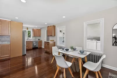79 Kaveney St, Chicopee, MA 01020 - Photo 12
