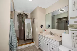 171 Ferry St, Lawrence, MA 01841 - Photo 16