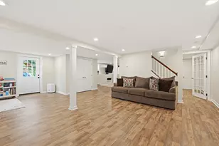 110 Raymond Hall Dr, North Attleboro, MA 02760 - Photo 30